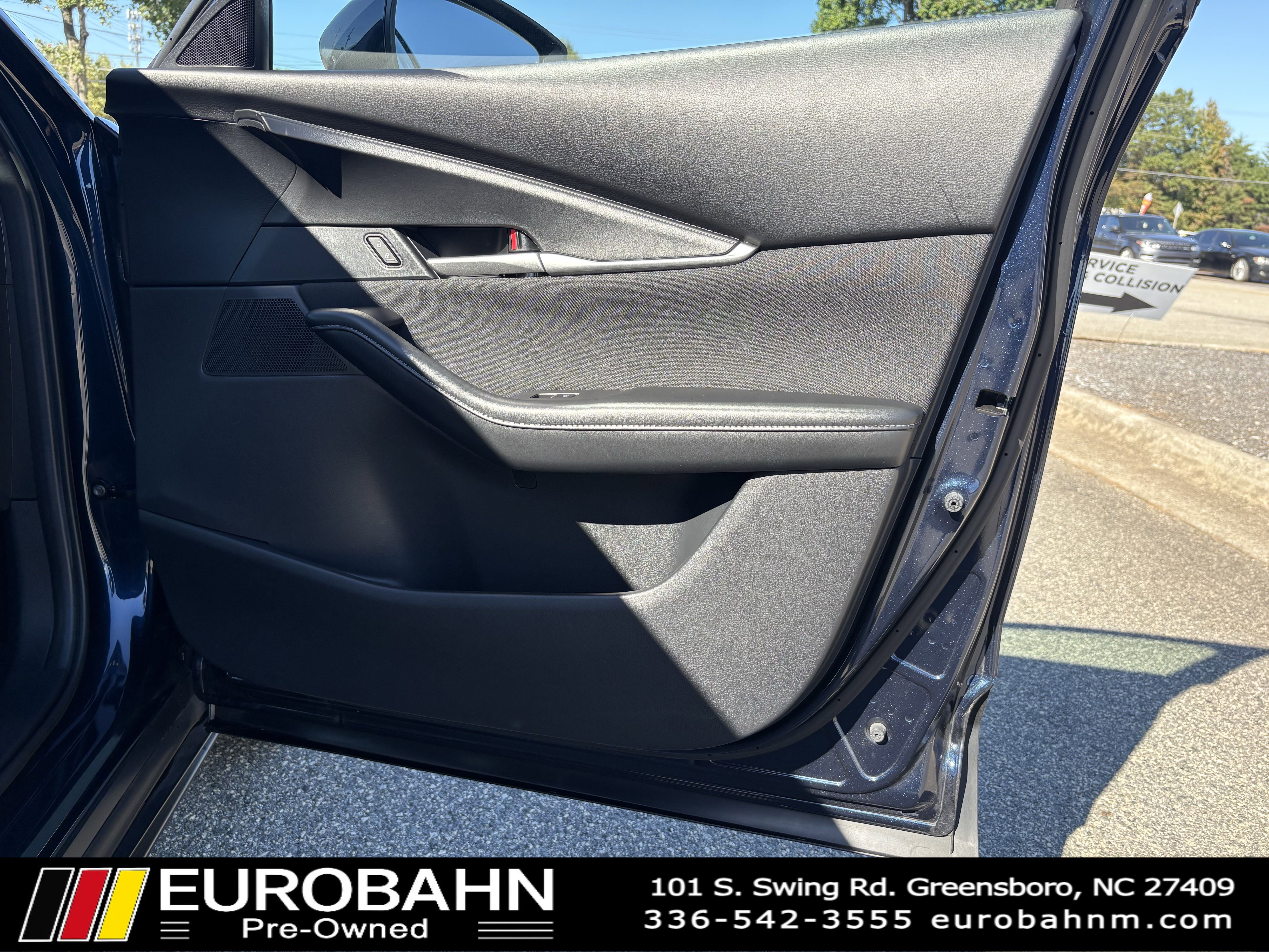 Used 2023 MAZDA CX-30 AWD 2.5 S image 17