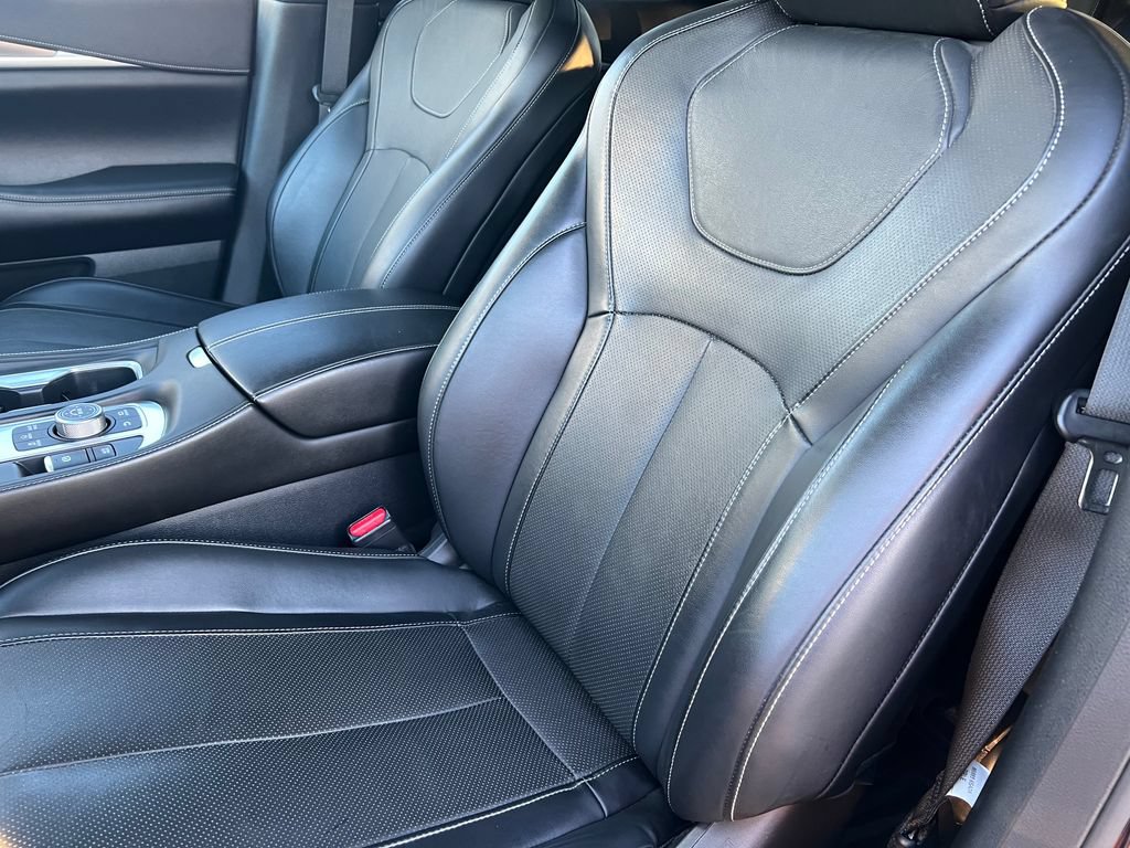 Used 2023 INFINITI QX60 Luxe AWD/4WD image 11