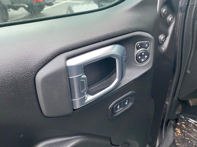 New 2026 Jeep Gladiator Mojave image 13