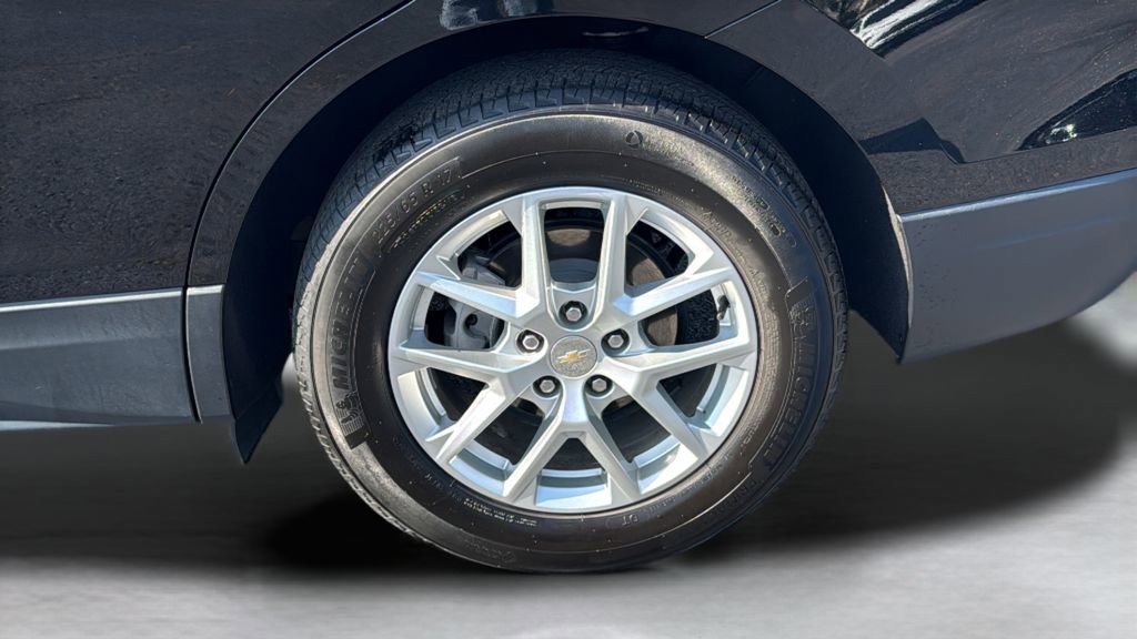 Used 2023 Chevrolet Equinox LT w/ Driver Convenience Package FWD image 22