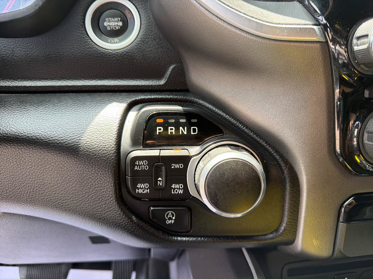 Used 2019 RAM 1500 Big Horn AWD/4WD image 12