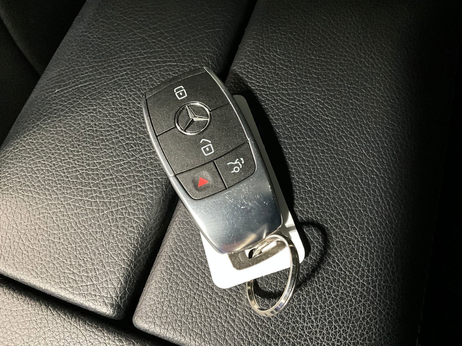 Used 2023 Mercedes-Benz GLE 350 4MATIC image 10