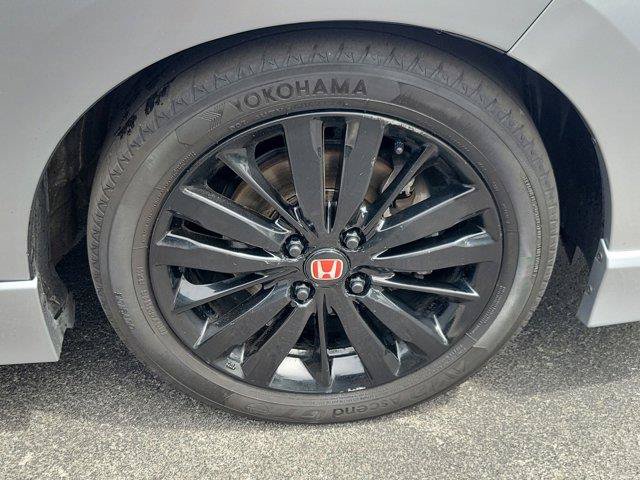 Used 2018 Honda Fit Sport image 11