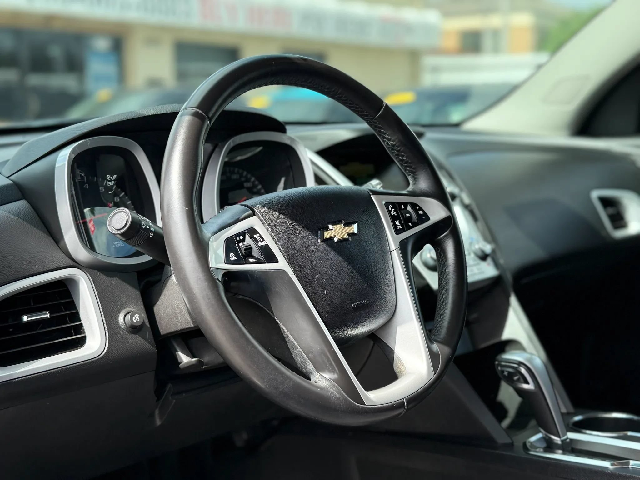 Used 2015 Chevrolet Equinox LT w/ Driver Convenience Package FWD image 16