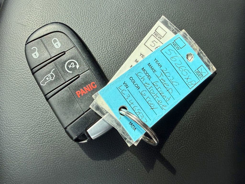 Used 2020 Jeep Grand Cherokee Laredo w/ Quick Order Package 2BN North image 38