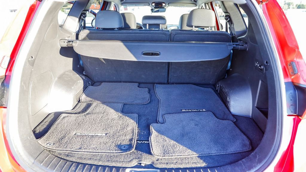 Used 2021 Hyundai Santa Fe SEL w/ Convenience Package image 26