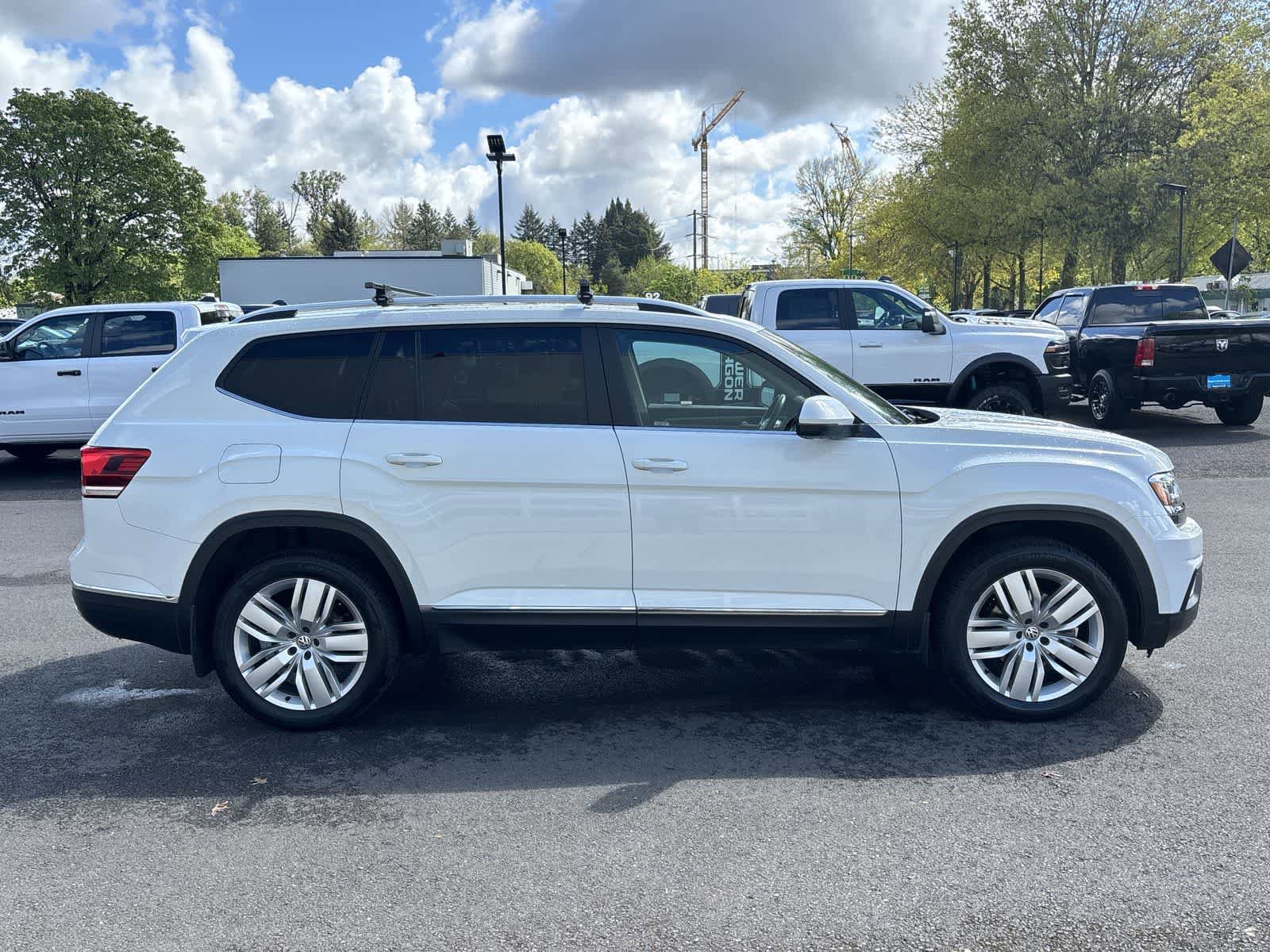 Used 2019 Volkswagen Atlas SEL AWD/4WD image 6