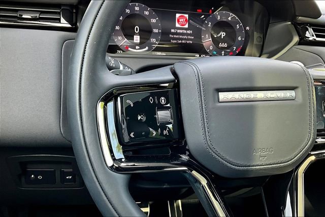 Used 2026 Land Rover Range Rover Velar Dynamic SE image 11