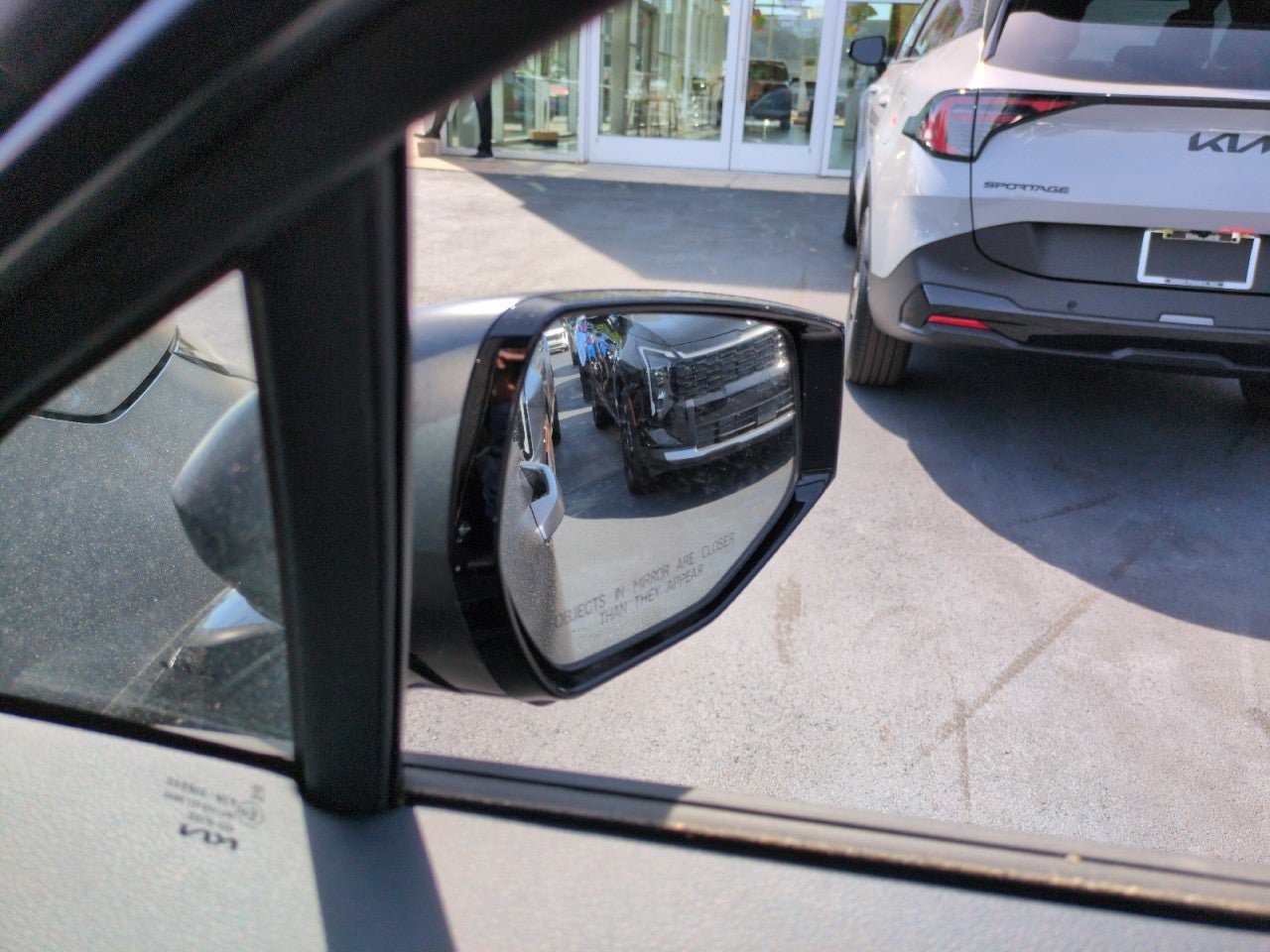 New 2026 Kia Sportage SX FWD image 44