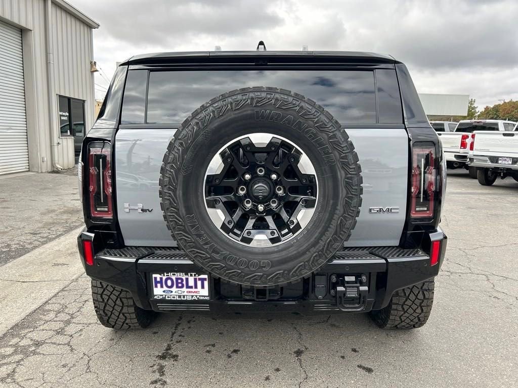 New 2025 GMC Hummer EV 2X w/ Extreme Off-Road Package image 4