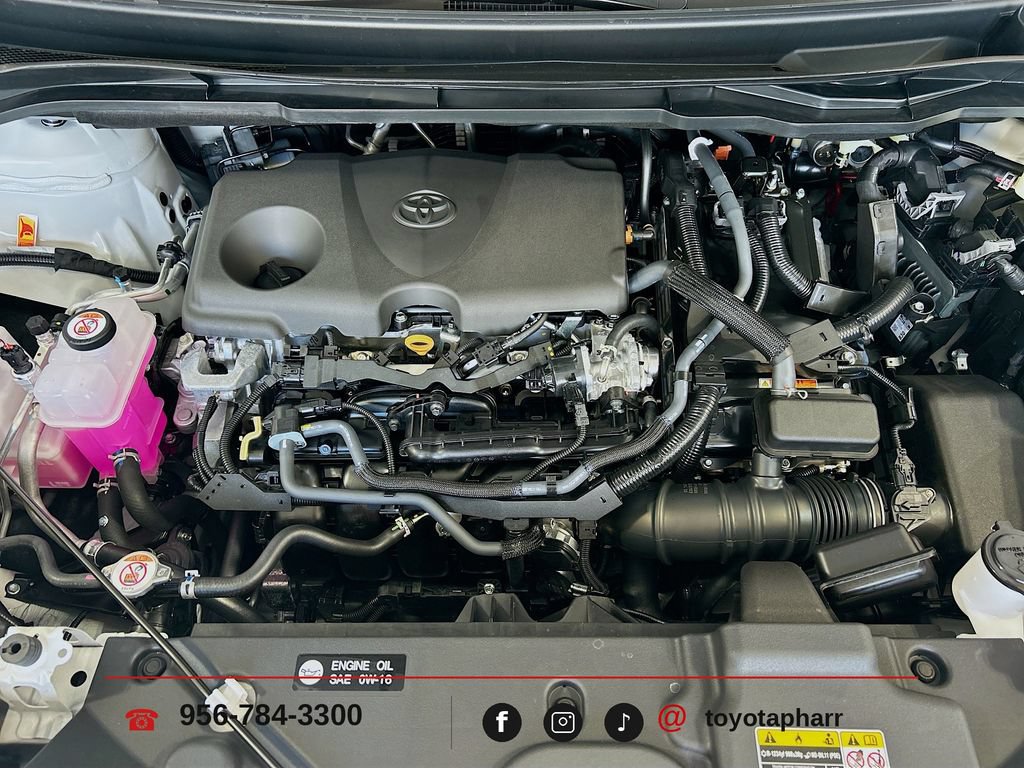 New 2026 Toyota Sienna XLE FWD image 8