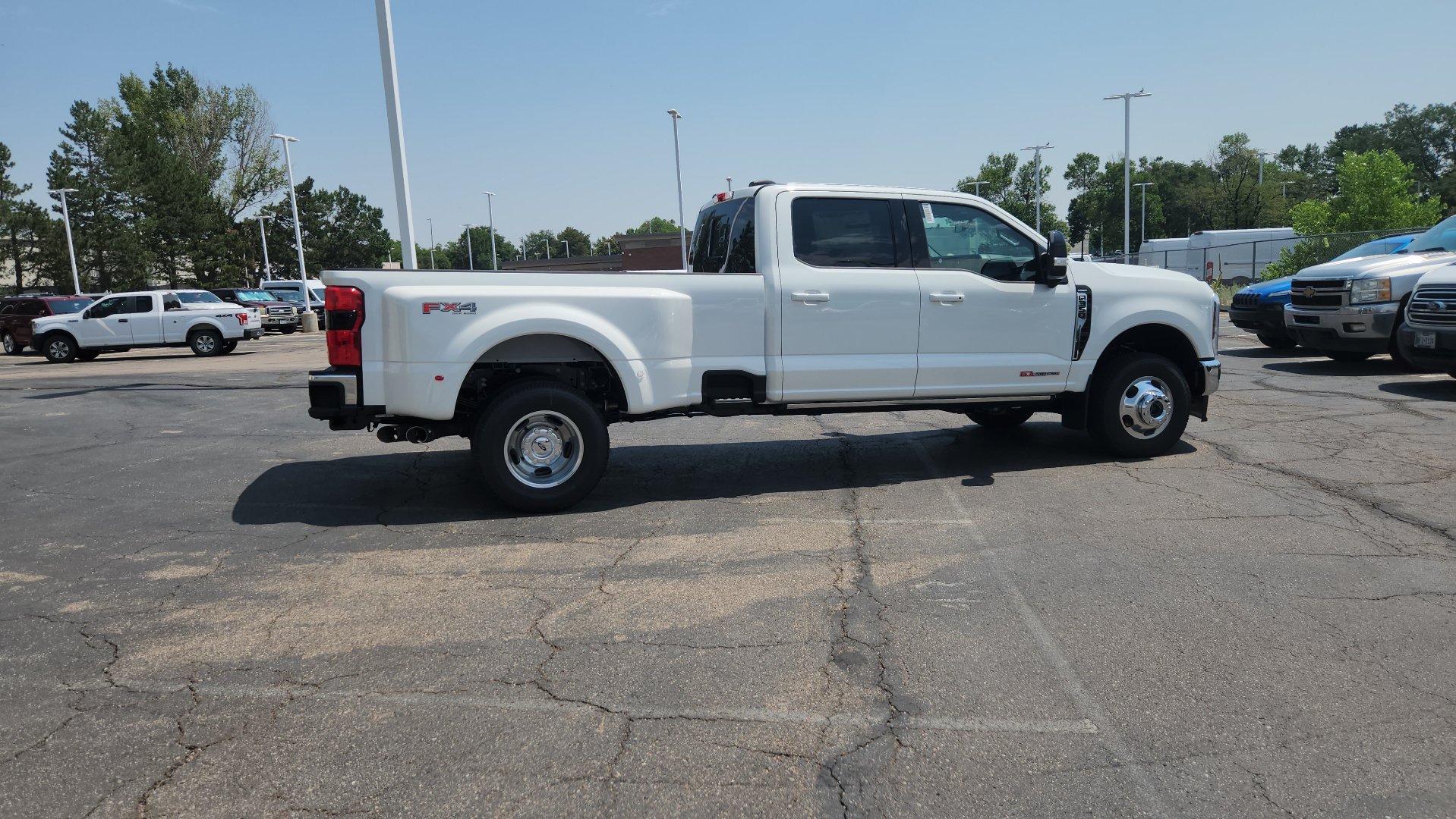 New 2026 Ford F350 Lariat w/ Lariat Ultimate Package AWD/4WD image 6