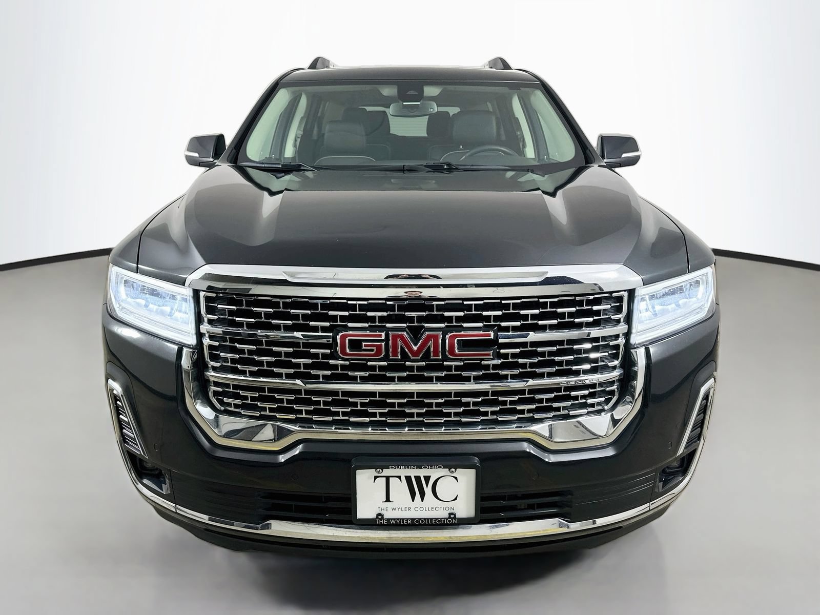 Used 2020 GMC Acadia Denali FWD image 2