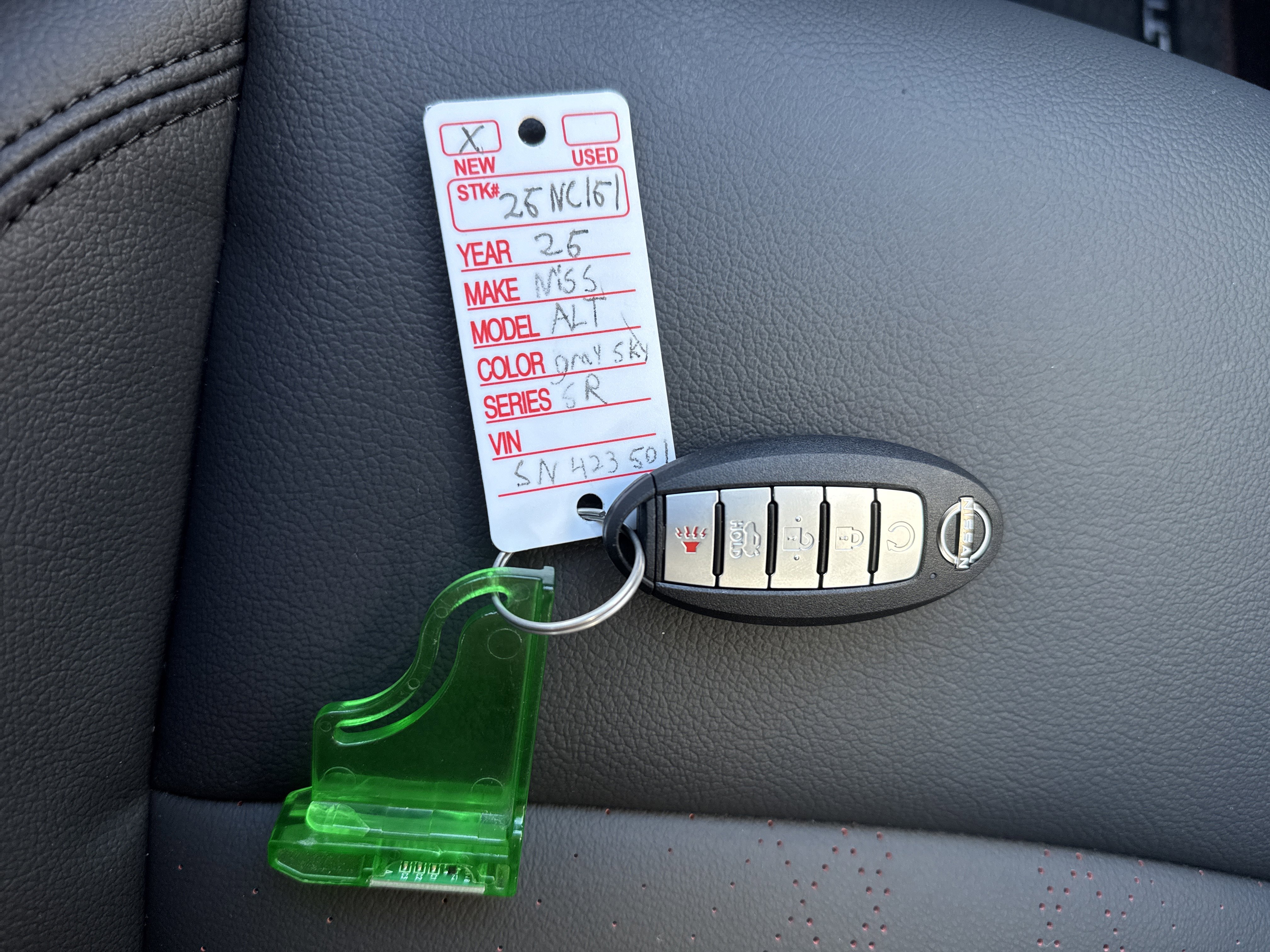 New 2025 Nissan Altima 2.5 SR image 27