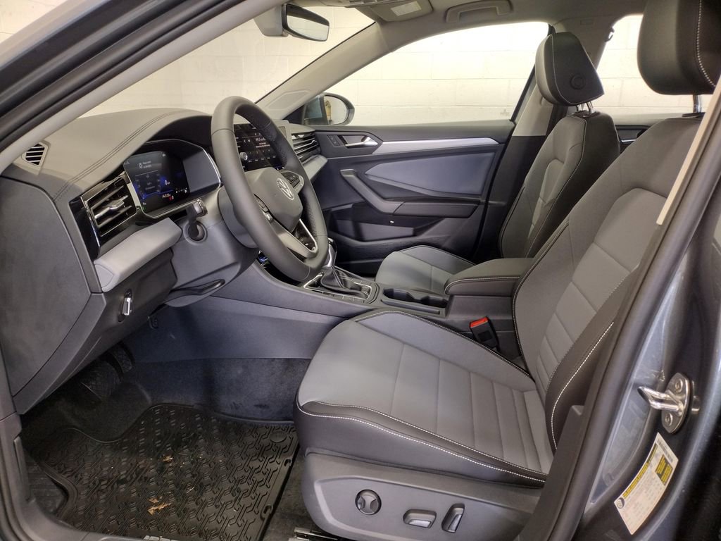 New 2026 Volkswagen Jetta SE image 19