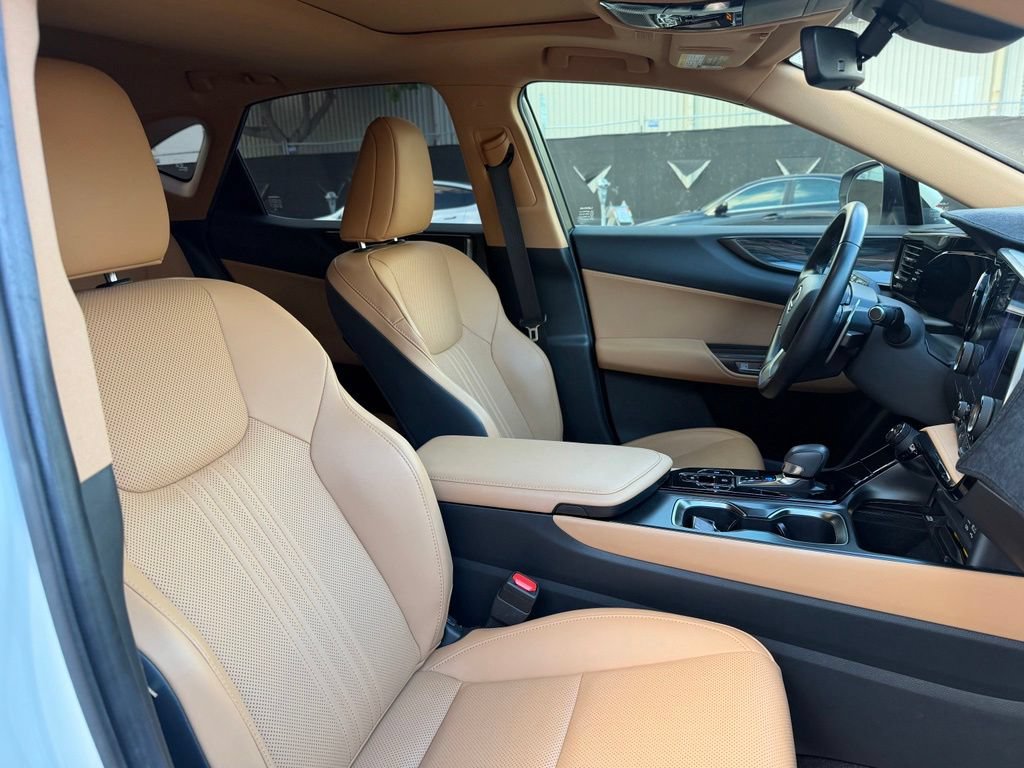 Used 2024 Lexus NX 250 FWD w/ Premium Package image 15