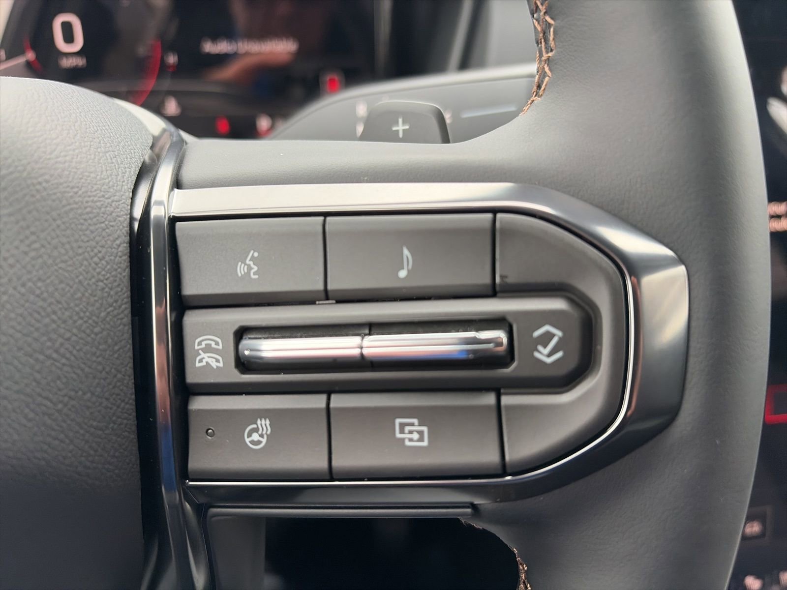 New 2026 GMC Terrain AT4 w/ Convenience Package III image 14