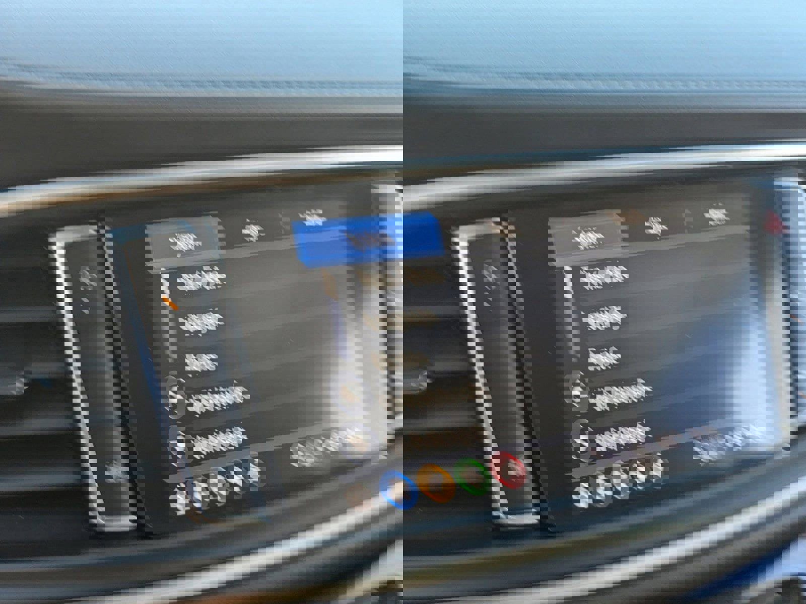 Used 2022 Buick Enclave Essence w/ Experience Buick Package image 27