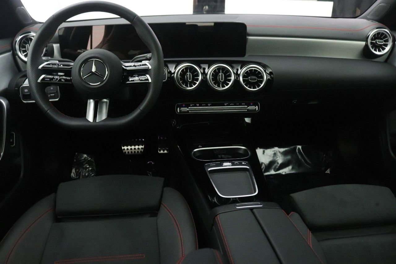 Certified 2026 Mercedes-Benz CLA 250 image 9