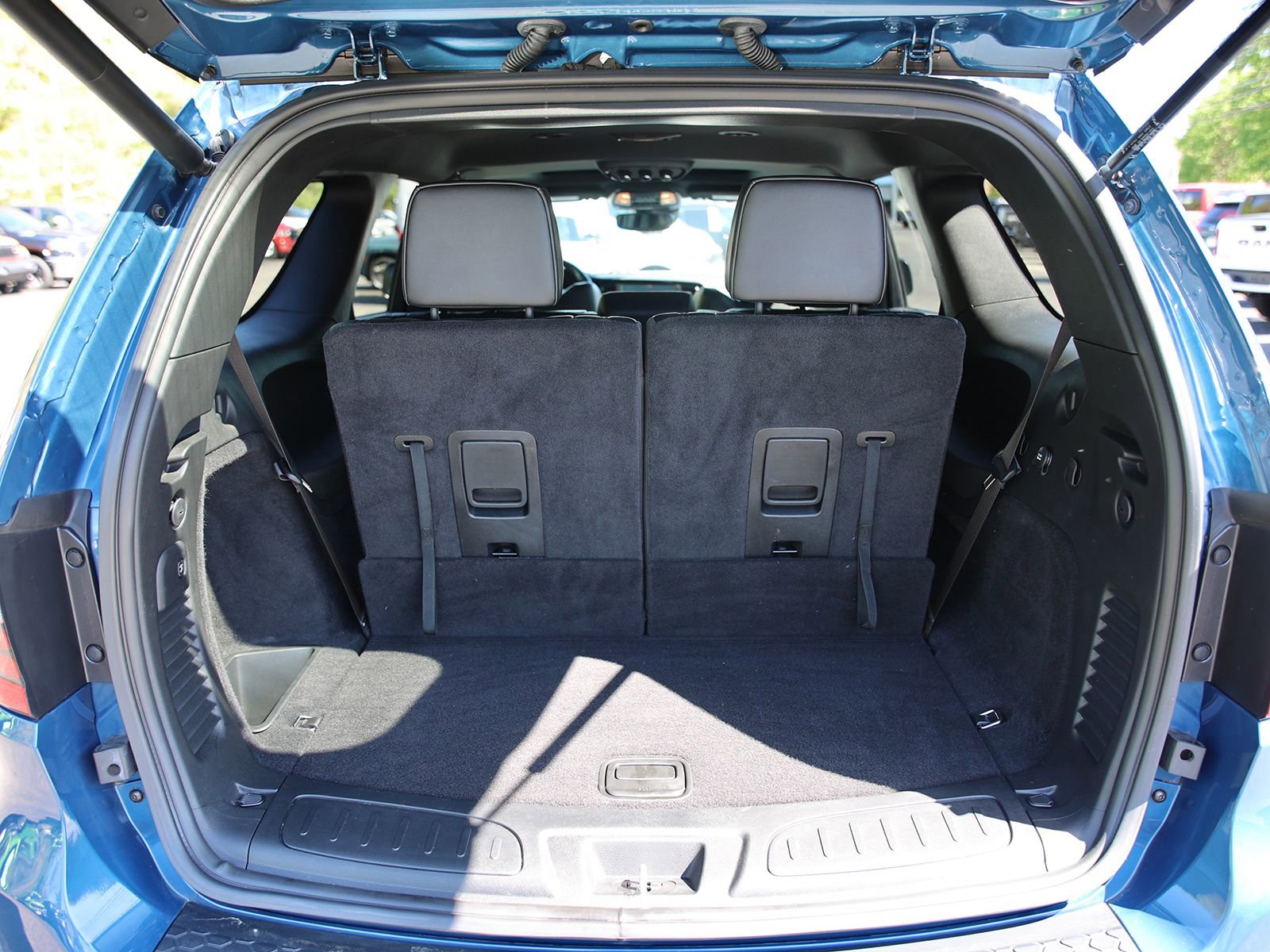 Used 2024 Dodge Durango GT AWD/4WD image 14