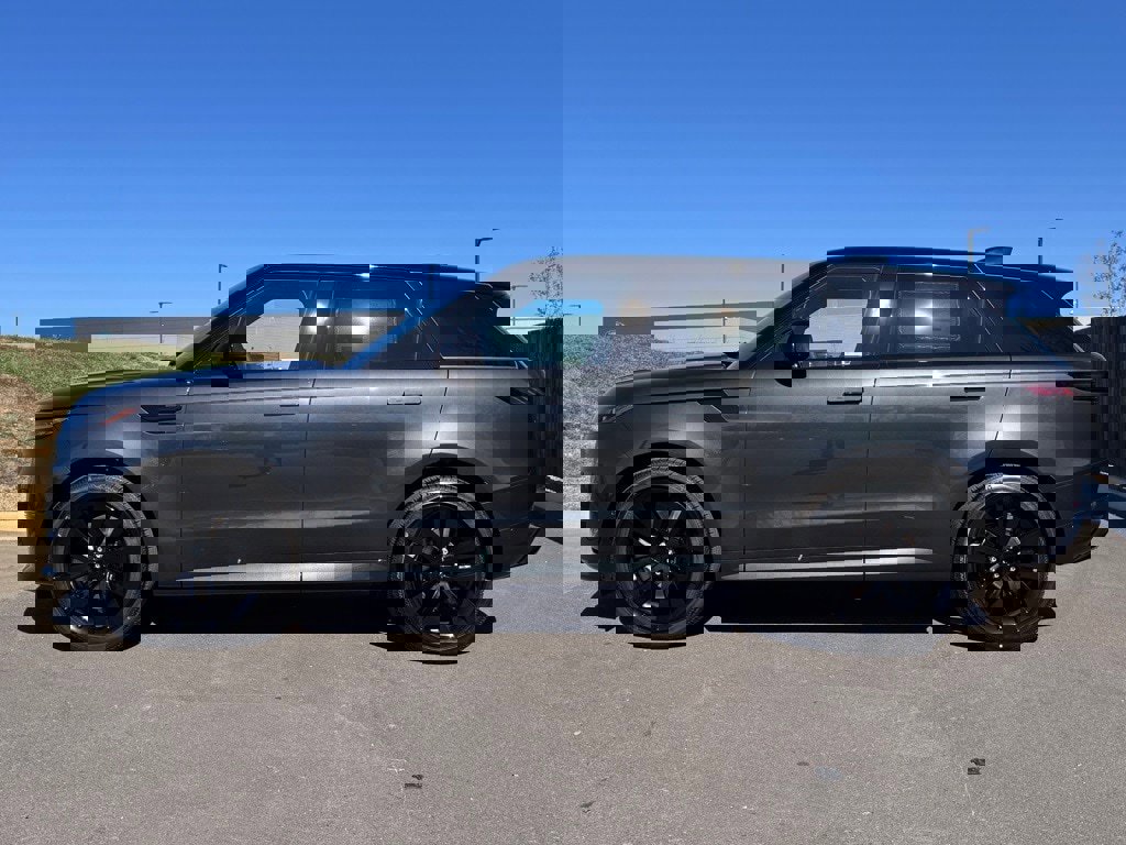 New 2026 Land Rover Range Rover Sport Dynamic SE image 3