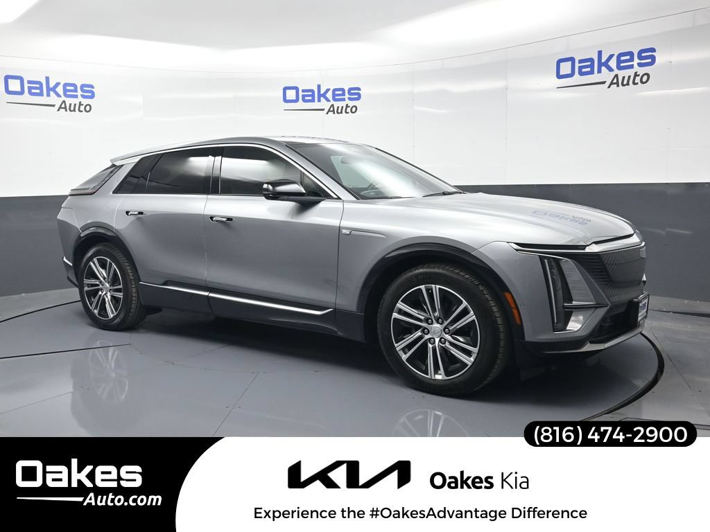 Used 2024 Cadillac Lyriq Luxury w/ LPO, Floor Liner Package