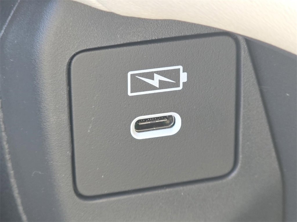 New 2026 Honda HR-V LX image 9