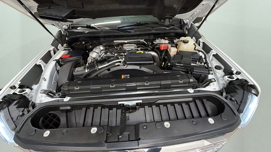 Used 2023 GMC Sierra 2500 SLE w/ SLE Convenience Package image 25