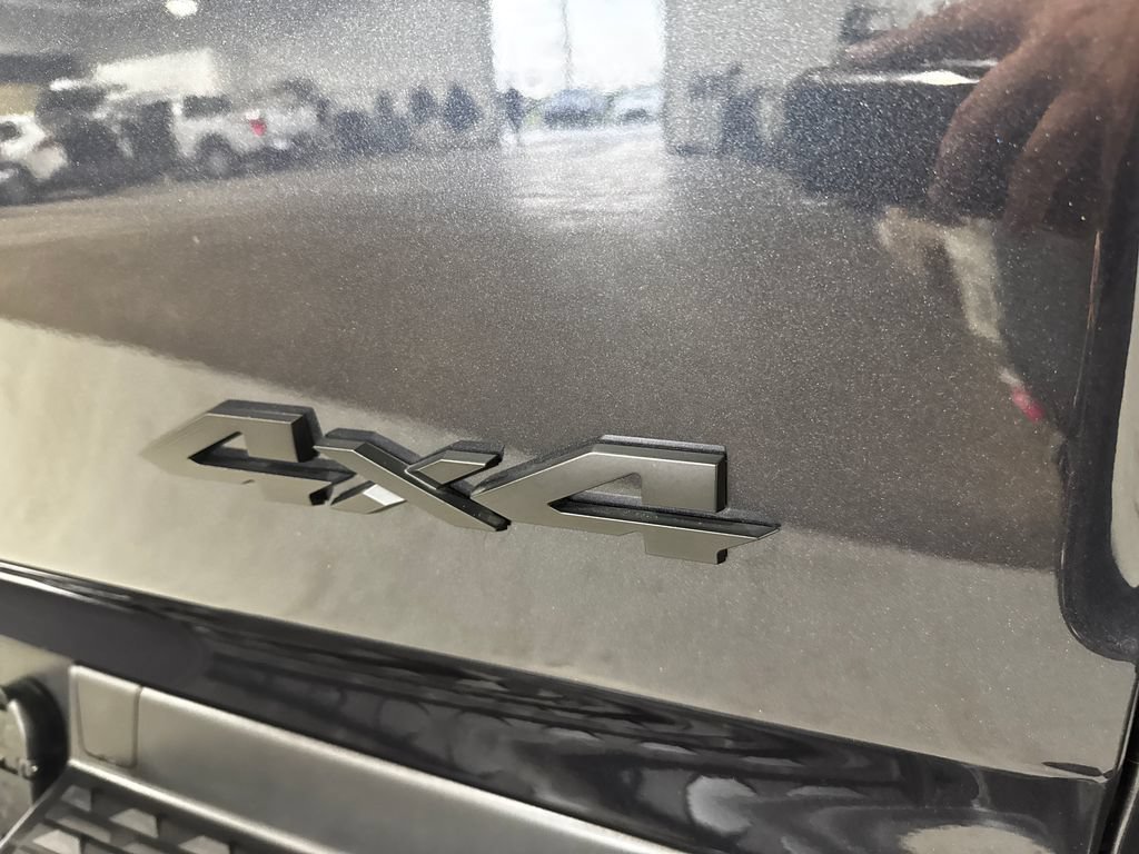 Used 2020 RAM 1500 Rebel w/ Level 1 Equipment Group AWD/4WD image 32