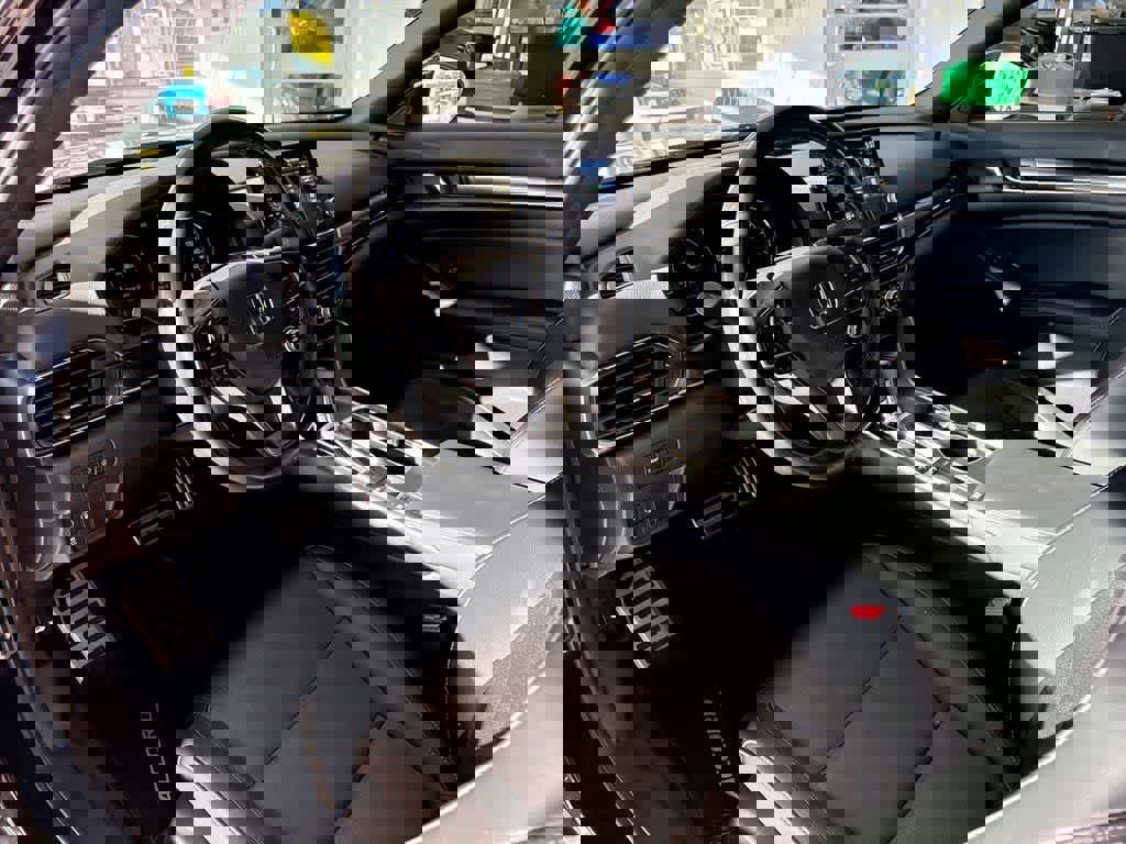 Certified 2022 Honda Accord Sport image 10