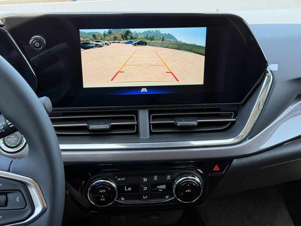 New 2026 Chevrolet Trax ACTIV w/ Driver Confidence Package FWD image 19