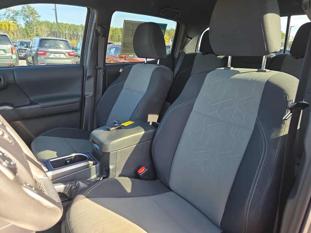 Used 2021 Toyota Tacoma TRD Sport image 19