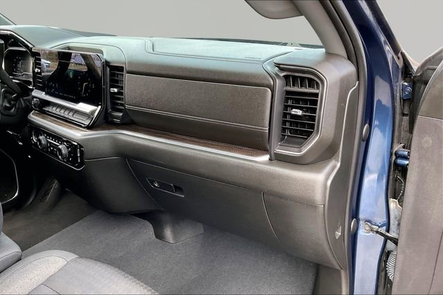 Used 2023 Chevrolet Silverado 1500 LT image 18