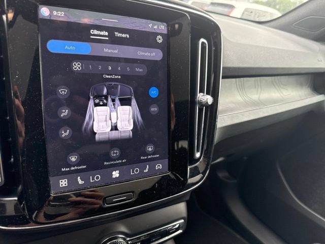 Certified 2023 Volvo C40 P8 Recharge Plus AWD/4WD image 18