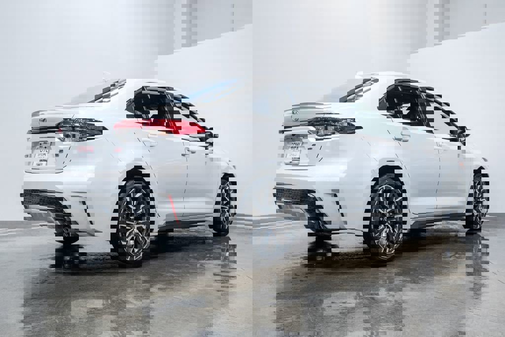 Used 2022 Toyota Corolla SE FWD image 9