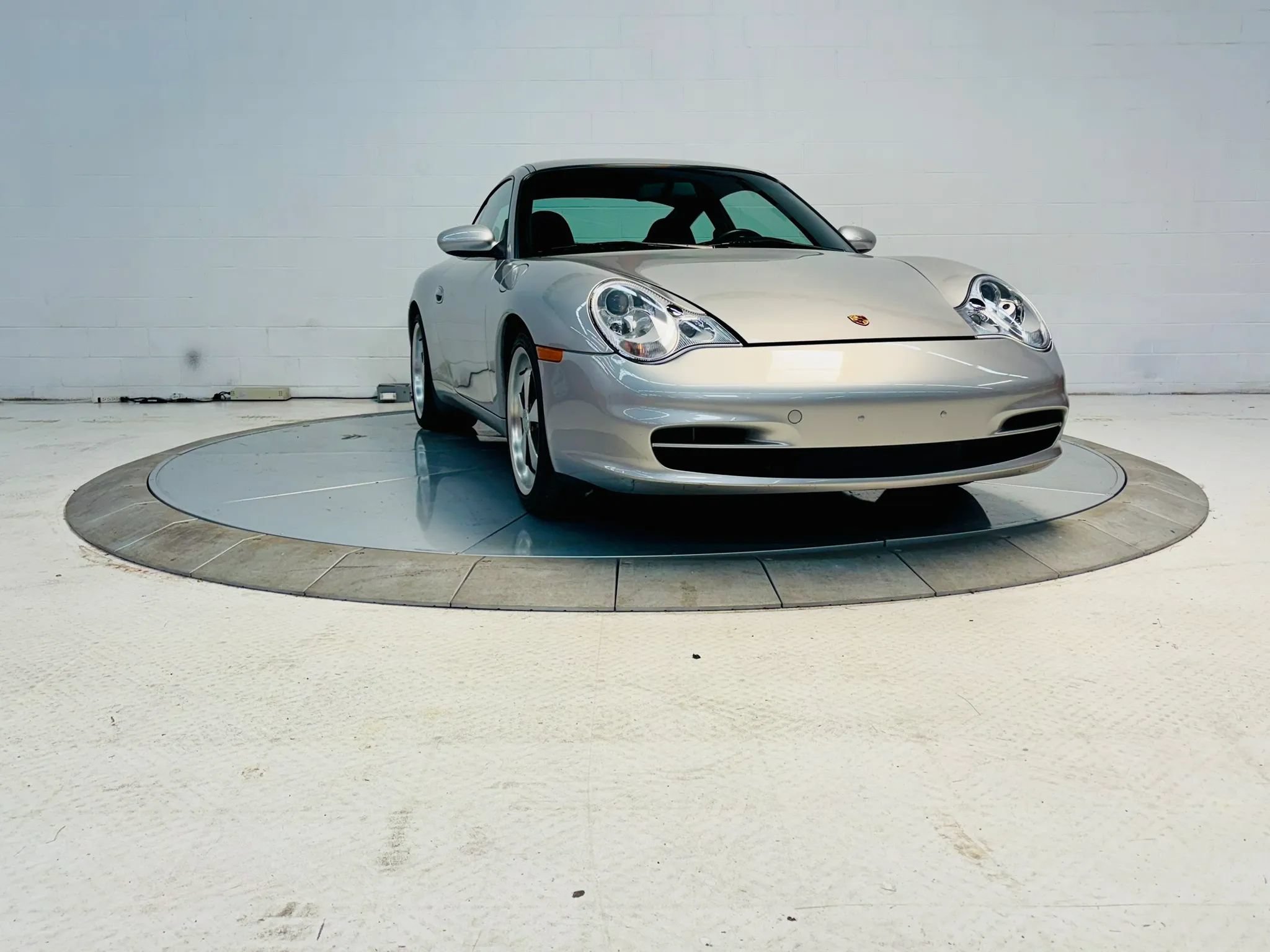 Used 2002 Porsche 911 GT3 RS image 13
