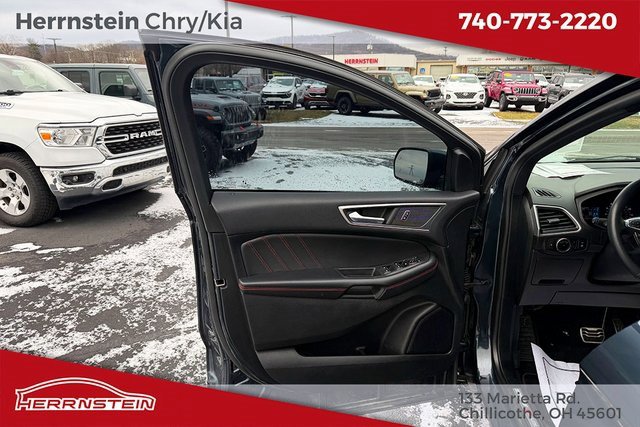 Used 2024 Ford Edge ST-Line image 13