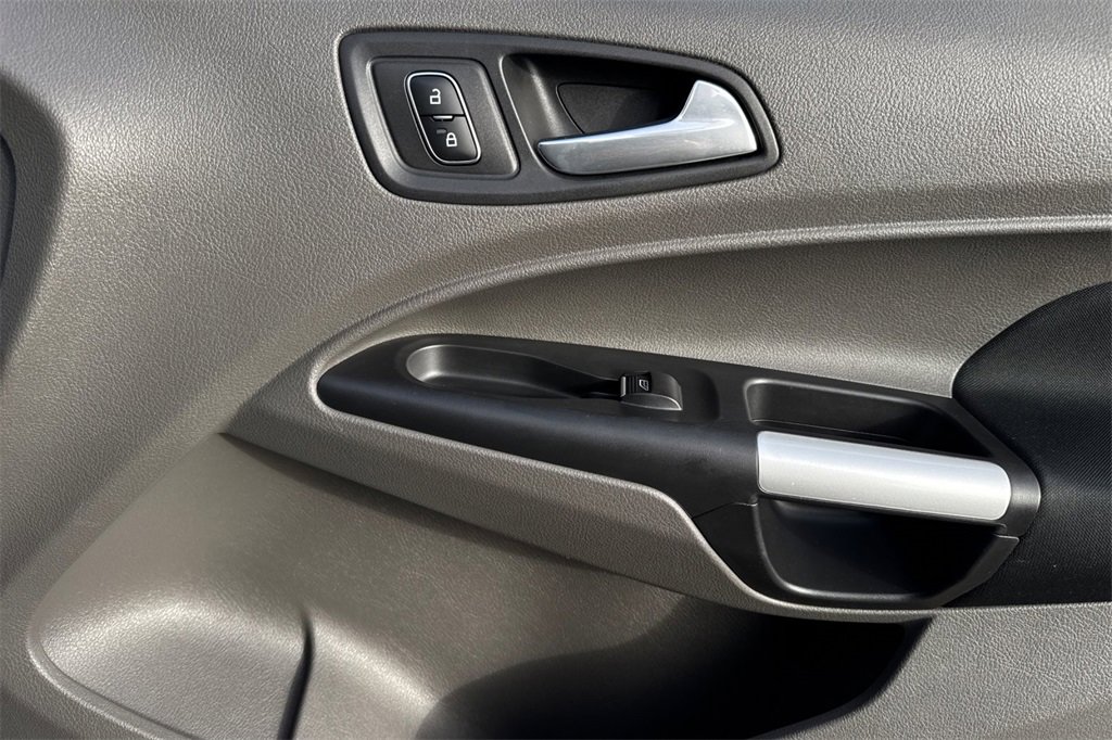 Used 2021 Ford Transit Connect XLT image 21