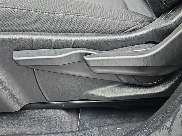Used 2025 Chevrolet Equinox LT AWD/4WD image 34
