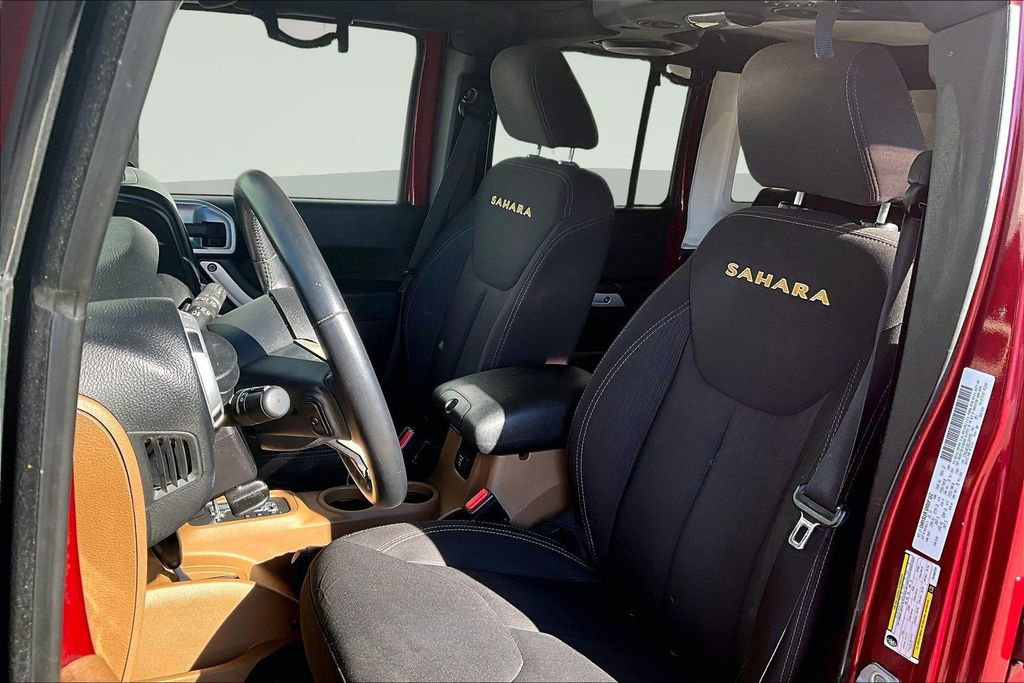 Used 2013 Jeep Wrangler Unlimited Sahara w/ Trailer Tow Group image 20