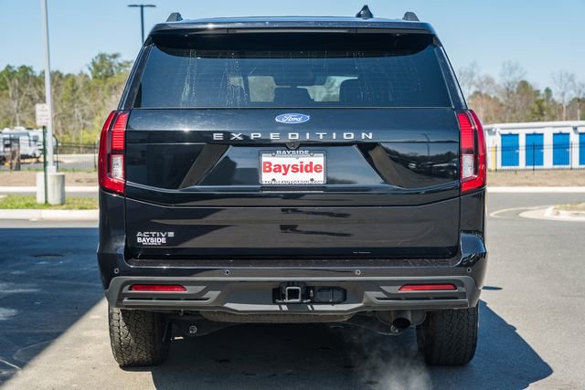 Used 2025 Ford Expedition Active image 7