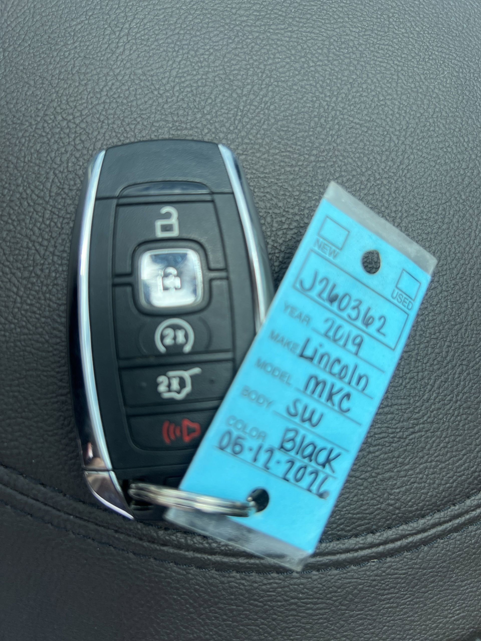 Used 2019 Lincoln MKC Select w/ Select Plus Package FWD image 26