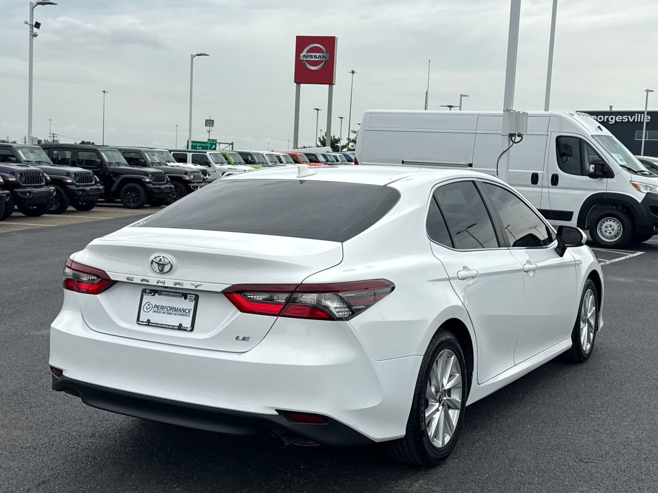 Used 2023 Toyota Camry LE FWD image 3