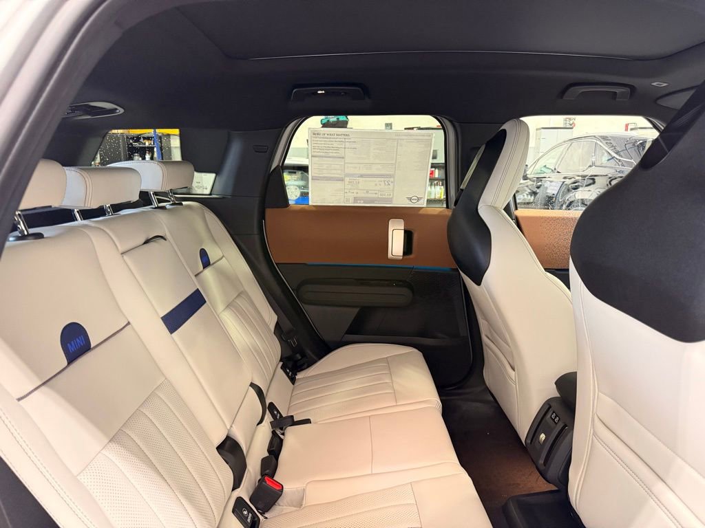 Certified 2025 MINI Cooper Countryman S w/ Comfort Package Max image 26