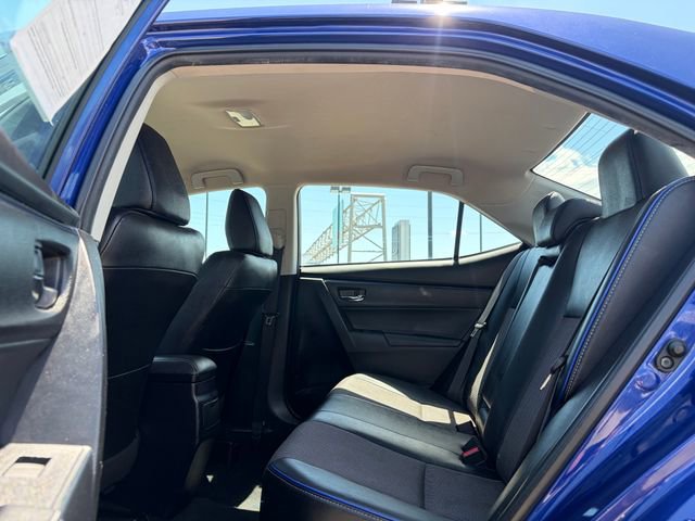 Used 2017 Toyota Corolla SE w/ Carpet Mat Package (TMS) FWD image 14