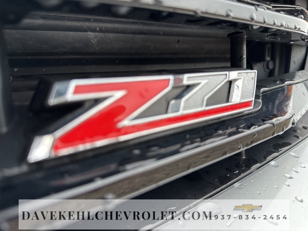 Used 2018 Chevrolet Silverado 1500 LT w/ All Star Edition image 35