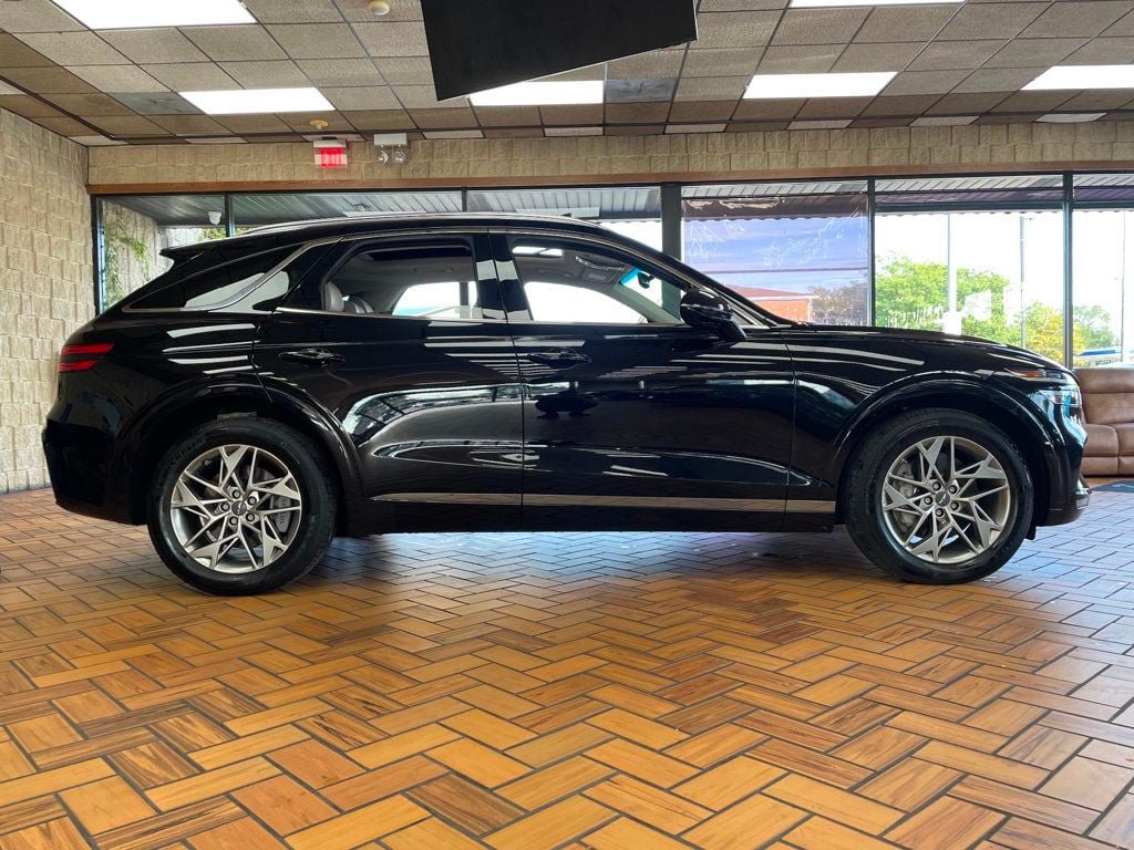 Used 2025 Genesis GV70 2.5T w/ Advanced Package AWD/4WD image 6