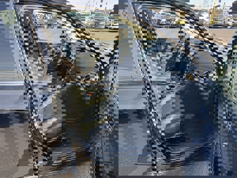 Used 2019 Subaru Forester Limited image 25