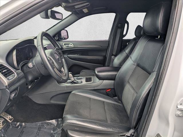 Used 2022 Jeep Grand Cherokee Laredo X RWD image 16