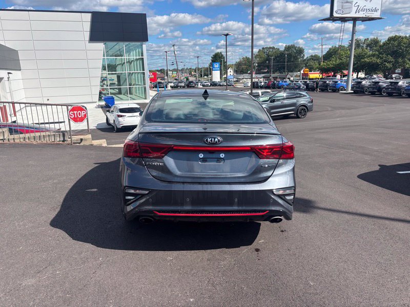 Certified 2021 Kia Forte GT w/ GT2 Package FWD image 7